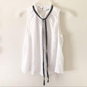 White H&M top with black tie